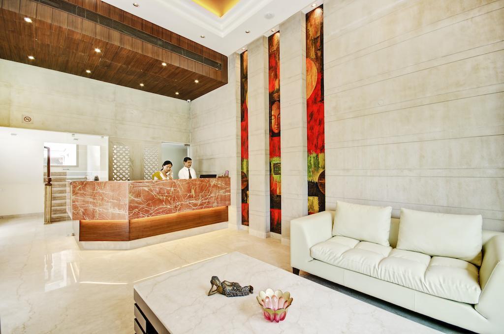 La Sagrita Hotel New Delhi Luaran gambar