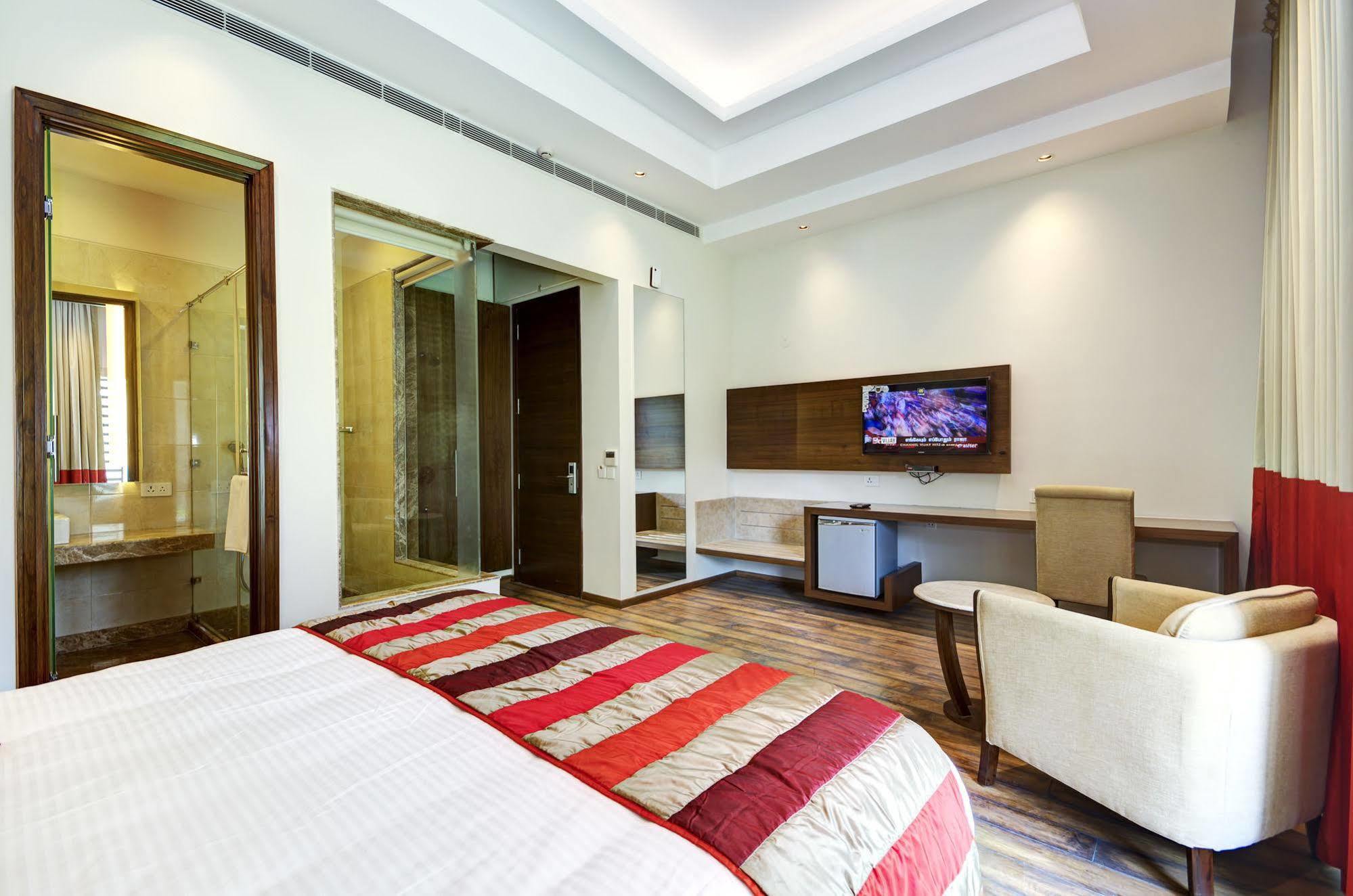 La Sagrita Hotel New Delhi Luaran gambar